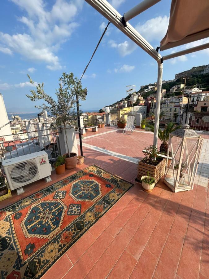 La Terrazza Leilighet Napoli Eksteriør bilde